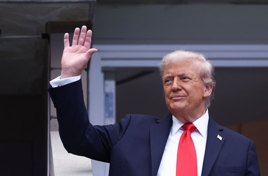 Trump niega conflicto con Chicago y promete “limpiar” las ciudades de EE.UU.
