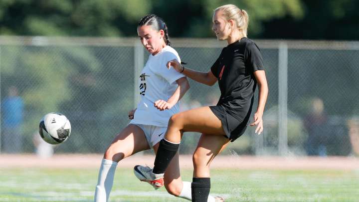 Smith’s goal sends St. John Vianney past Shore