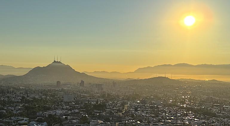 Cubre Frente Frío 2 al estado; fresco amanecer de 16°C