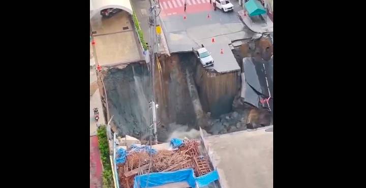 Gigantesco socavón se abre frente a hospital en Bangkok, Tailandia [Video]