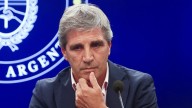 El Gobierno volvió a modificar el Presupuesto para el pago de la deuda, PAMI, Aysa y el Belgrano Cargas