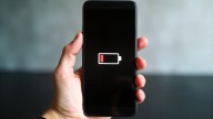 No cargues el celular toda la noche, es un error: cómo alargar la vida útil de la batería
