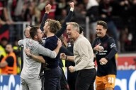Leverkusen gana al Eintracht en debut del DT Hjulmand
