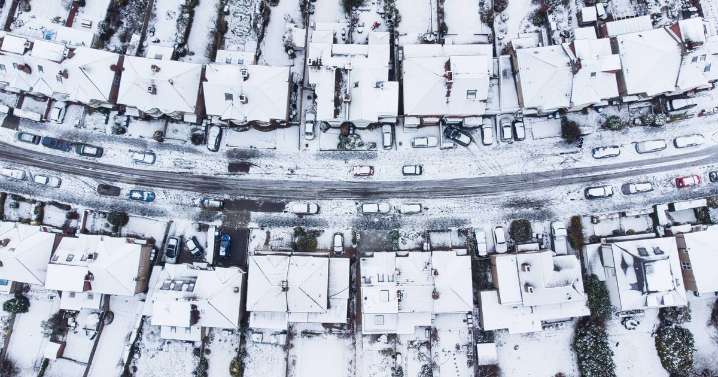 Exact hour SNOW to hit Brits this weekend revealed in weather maps