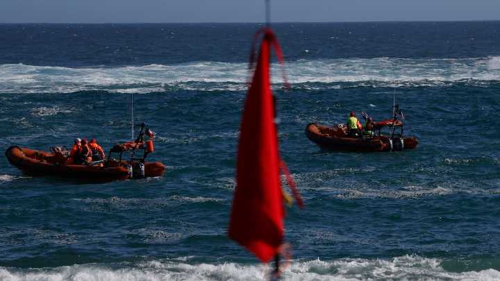 Valparaíso: Se extiende la búsqueda de adolescente desaparecido en playa Las Torpederas