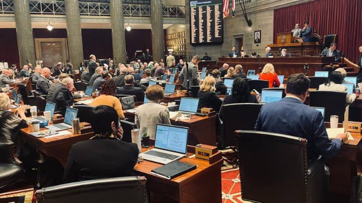 Missouri House passes redistricting, ballot question reforms