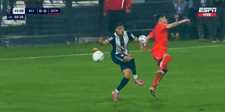 “No debió anularse”: la rotunda postura de exárbitro FIFA sobre el gol de Alianza Lima vs U. de Chile en Copa Sudamericana 2025