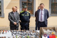 Autoridades destruyen 30 mil armas cortopunzantes en Pasto