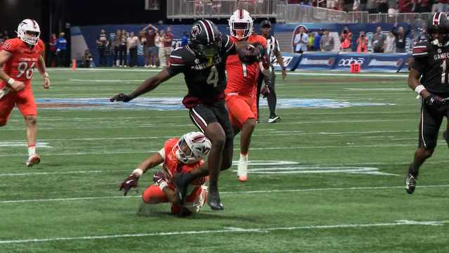 Johnson and Swain earn SEC Player of the Week accolades