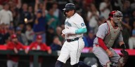 Josh Naylor’s late go-ahead double helps Mariners beat Cardinals