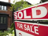 Fixed or variable rate mortgage? There's a third option