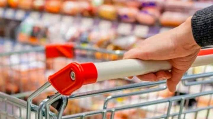 En la provincia de Córdoba, las ventas minoristas cayeron un 6,8% en agosto