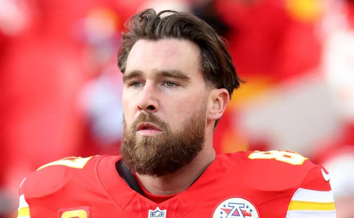 NFL imposes hefty fine on Chiefs superstar Travis Kelce for notable action in loss to Eagles