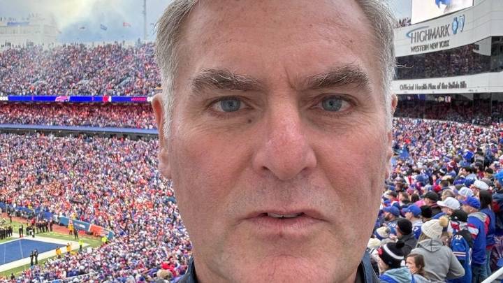 Home away from home: 400-plus games (and counting) in Orchard Park for Bills beat writer