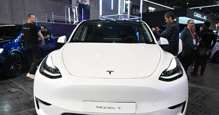 Tesla Under Investigation After Kids Trapped Inside Locked Vehicles