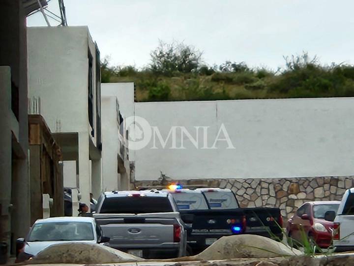 Cuantioso robo en fraccionamiento privado Cerrada Merlot
