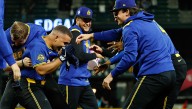 Seattle Mariners in 1st place in AL West after walkoff win