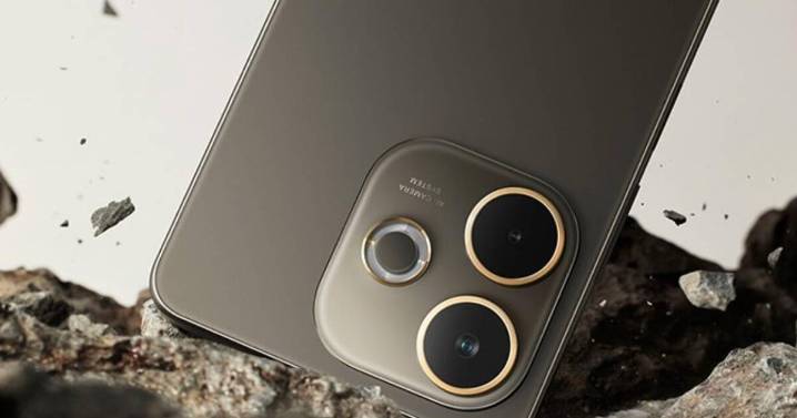 Este Oppo de bajo precio soporta caídas, temperaturas elevadas, es acuático y tiene batería de 5800 mAh