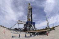 Proyectan para este año la producción de petróleo más alta del siglo 
