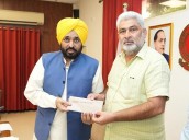 Punjab Food and Civil Supplies Dept donates Rs 41 lakh to CM Relief fund for flood victims Photo Source; Babushahi Bureau [ FULL VIEW ]