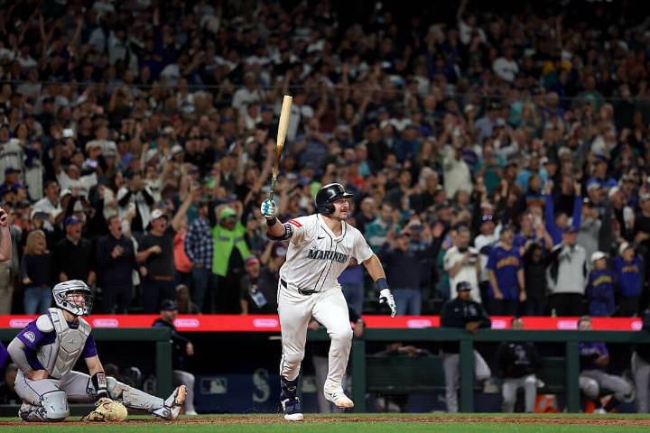 Mariners looking for fan who gave valuable Cal Raleigh 60th home run ball to nearby child