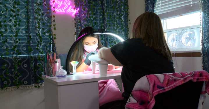 Franklin teen entrepreneur builds nail art business from home studio