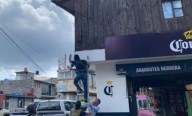 Decomisan cámaras de monitoreo del crimen organizado en Uruapan