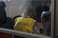 Doble parricidio en Chiguayante: Amplían detención de mujer acusada de disparar y matar a sus hijos de 35 y 39 años