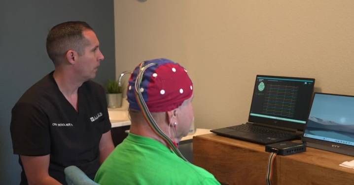 Meridian clinic offers free brain scans to veterans, first responders for Suicide Prevention Month