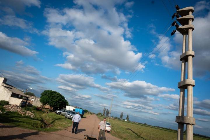 DU GRATY:  El Gobierno Avanza En La Obra De La Línea Aérea De Media Tensión
