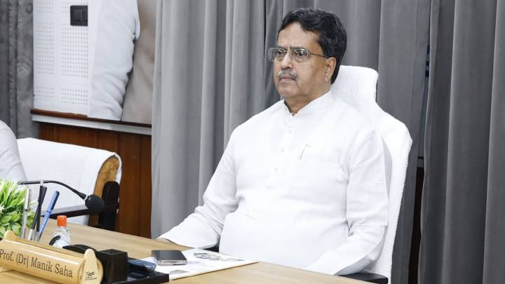 Ahead of Durga Puja festivities, Tripura announces 3% DA and DR hike