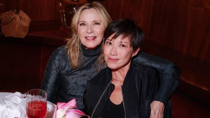 Kim Cattrall and Jimmy Choo’s Sandra Choi Meet at the Bar