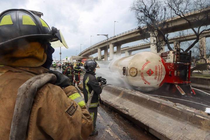 Suman 10 la cifra de víctimas mortales por la explosión de pipa en Iztapalapa