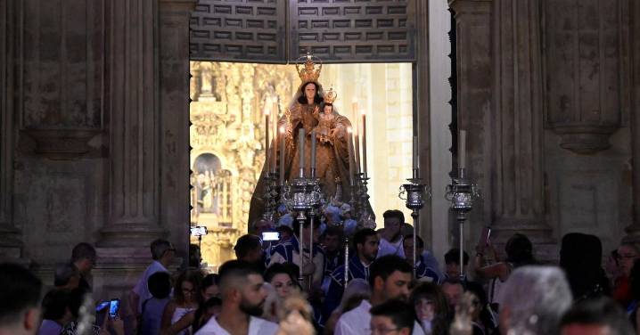 Las imágenes de la vuelta de la Virgen del Socorro a su ermita