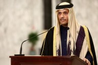 Primer ministro de Catar afirma que ataque israelí "no solo viola leyes, sino toda moral"