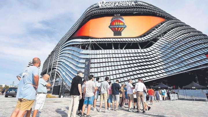 El Valencia Basket supera al Athinaikos y sigue invicto