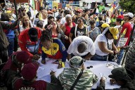 El régimen de Maduro se prepara para la guerra con EEUU: "Lucharemos si se atreven a poner un pie en Venezuela"