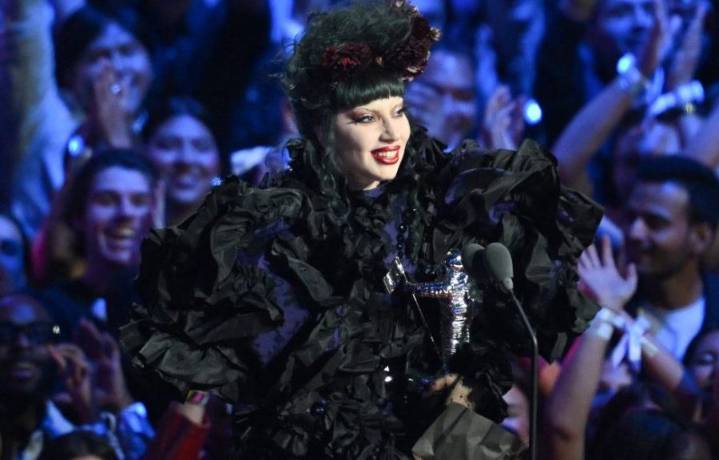 Lady Gaga brilla en los MTV VMAs 2025 como Artista del Año