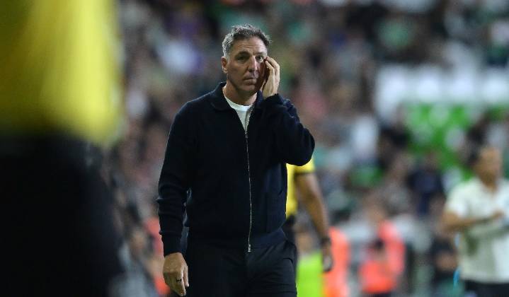 Se terminó la paciencia: Eduardo Berizzo deja de ser DT del León tras su mal paso en el Apertura 2025