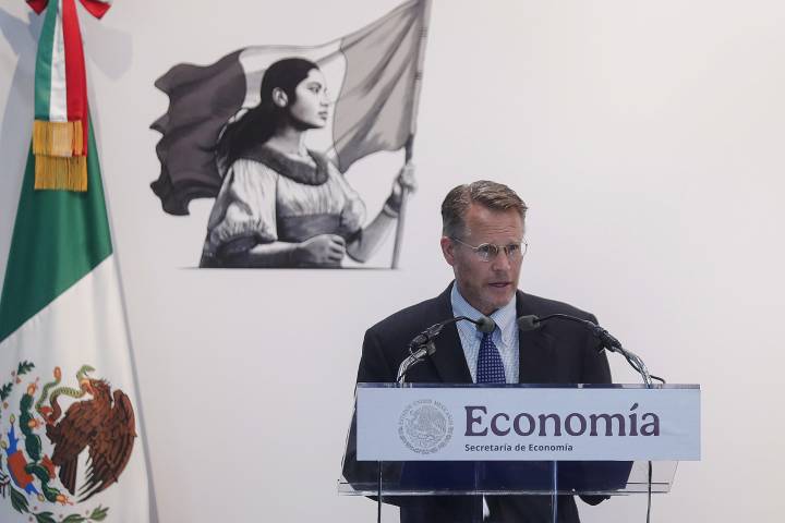 México y EEUU buscan impulsar la producción regional de semiconductores ante auge de China