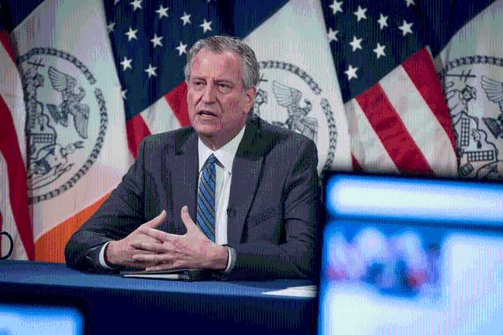 Exalcalde de Nueva York De Blasio respalda la candidatura del demócrata Zohran Mamdani