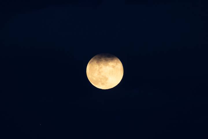 Full moon to rise Sunday
