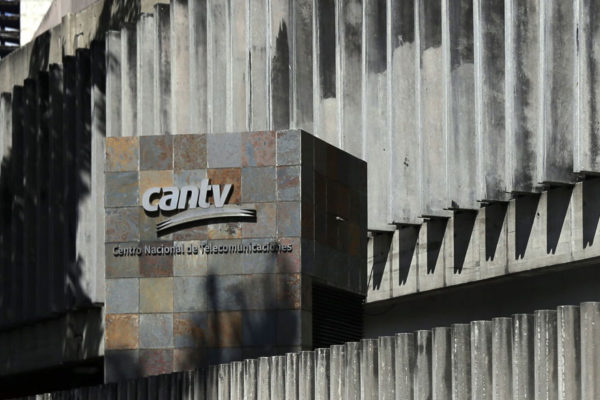Cantv instalará wifi en espacios públicos del país