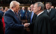 Corte Suprema de EU mantiene 4 mil mdd de ayuda congelada por Trump; Congreso debe aprobar decisión sobre ese recurso