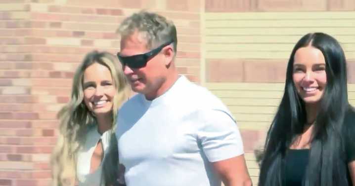 Barry Morphew released from Alamosa County Jail after supporters help post bail