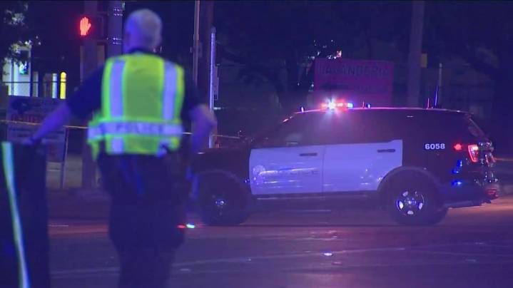 Austin hit-and-run on North Lamar Boulevard leaves 1 person dead