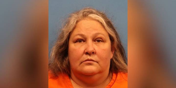 Woman accused of stealing money from elderly victim in Shelby County