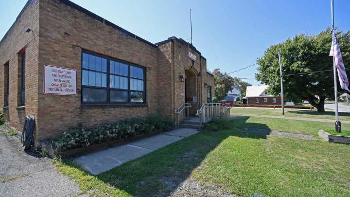 The city of Erie wants to vacate crumbling Marsh Street facility. Why?