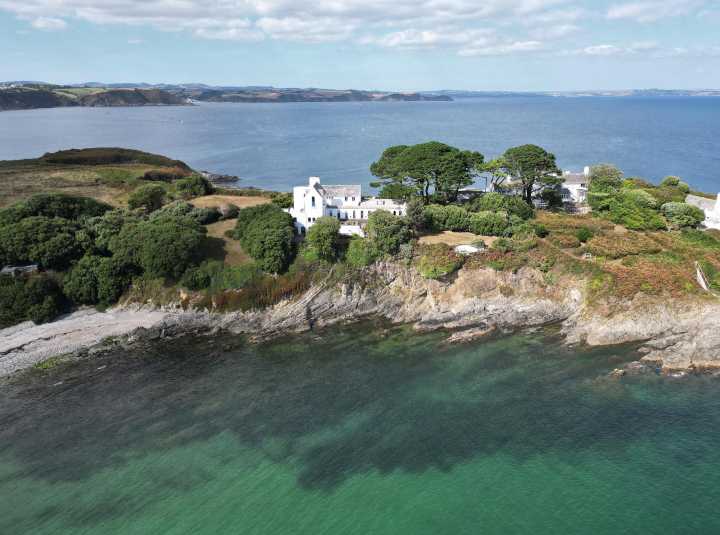 A breathtaking home created by a genius architect on one of the most beautiful headlands in Cornwall, on the market for the first time in almost 40 years