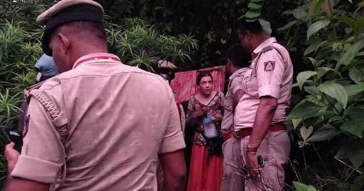 Karnataka HC allows Russian woman, girls found in cave to return